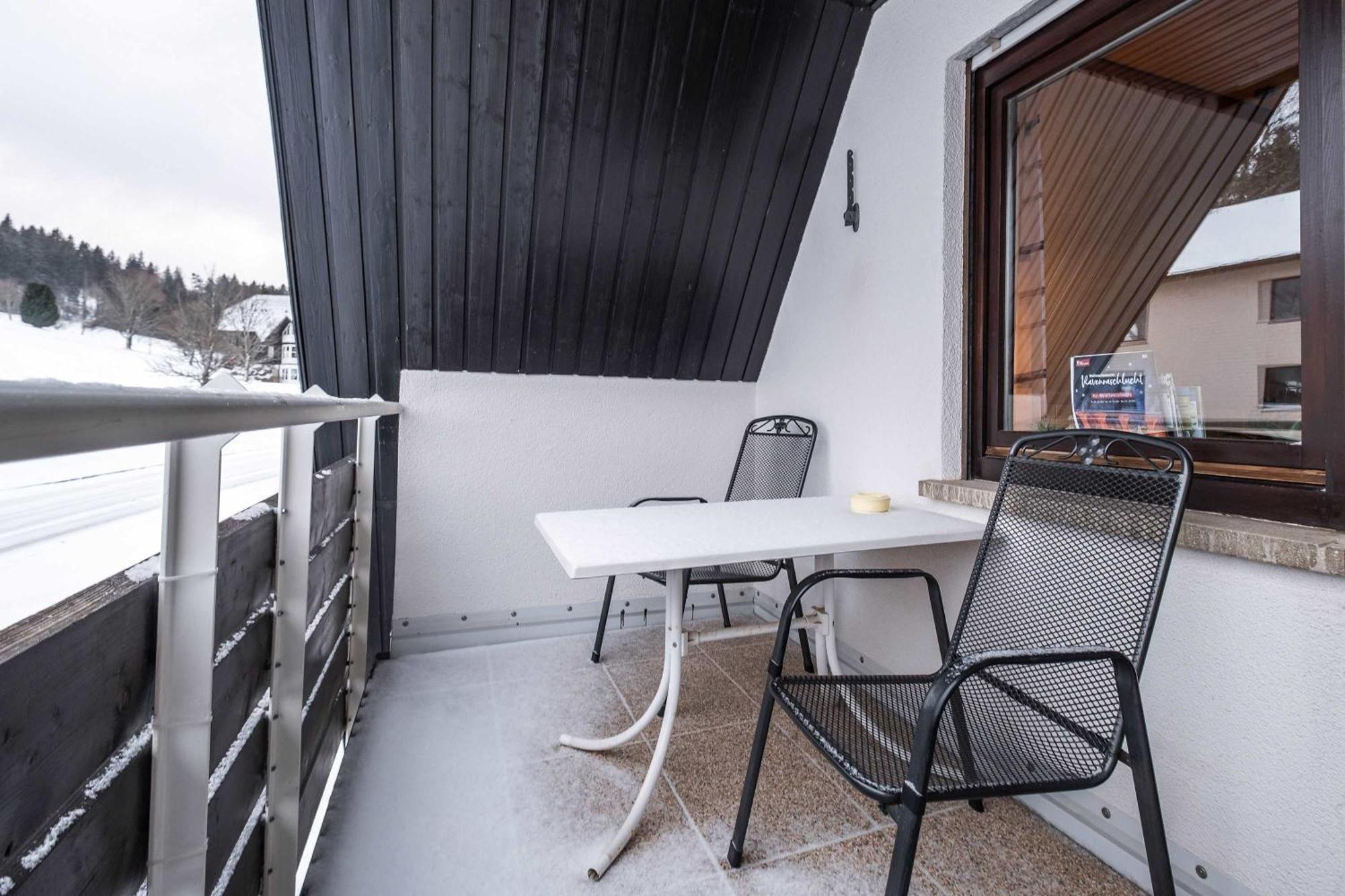 Relaxapartments Black Forest Moments - Maisonette-Wohnung Mit Sonnenbalkon, Schnelles Internet, Naehe Triberger Wasserfaelle, Fuer Bis Zu 4 Personen Schönwalde Εξωτερικό φωτογραφία